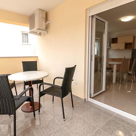 Summer Fun Apartments Novalja Zewnętrze zdjęcie