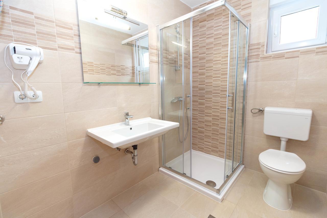 Summer Fun Apartments Novalja Zewnętrze zdjęcie
