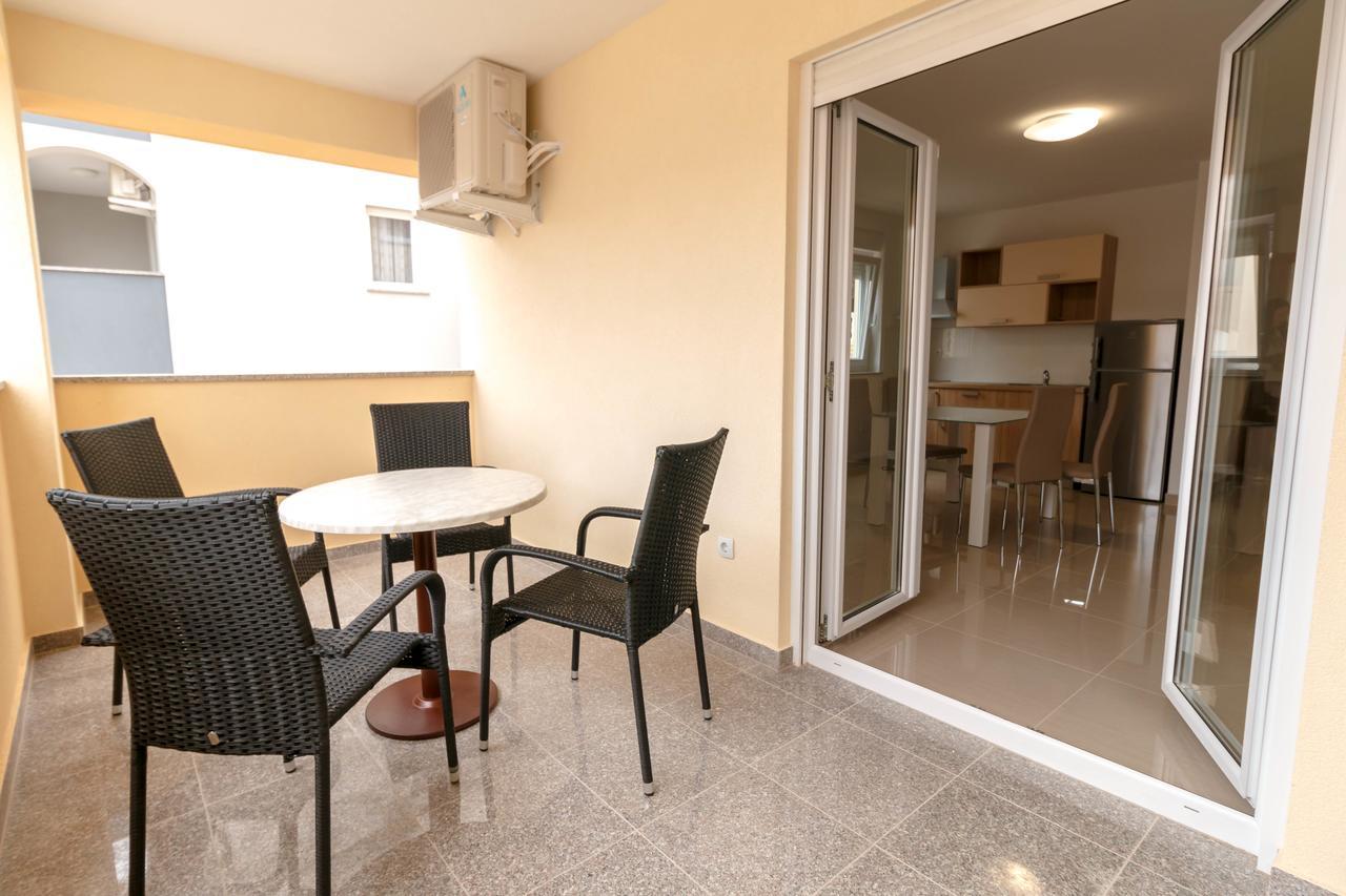 Summer Fun Apartments Novalja Zewnętrze zdjęcie