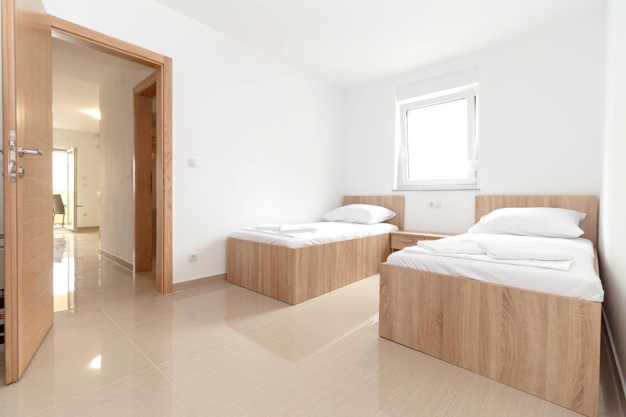 Summer Fun Apartments Novalja Zewnętrze zdjęcie