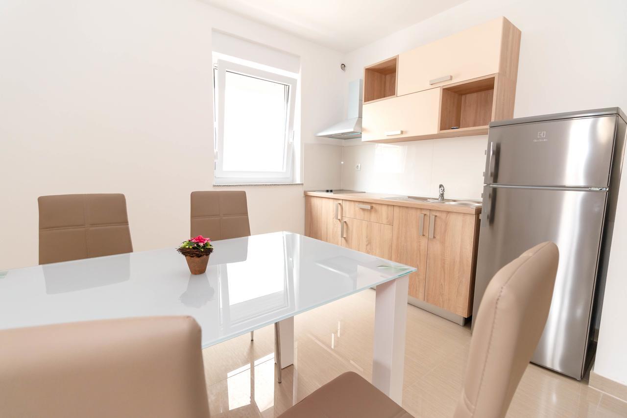 Summer Fun Apartments Novalja Zewnętrze zdjęcie